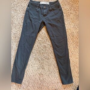 Barbell Apparel Charcoal Fit Slim Fit Pants